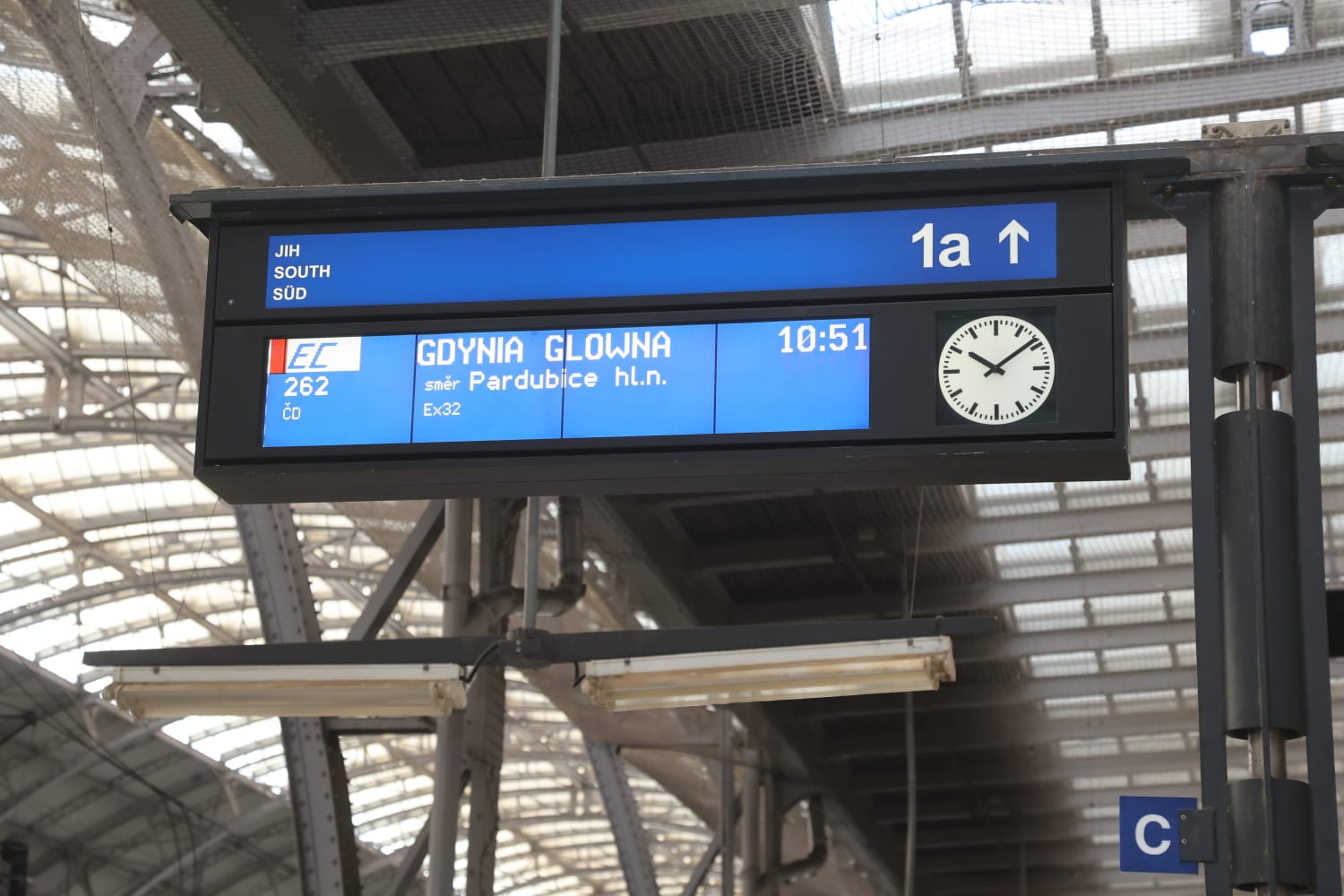 Vozy budou moderně vybaveny.