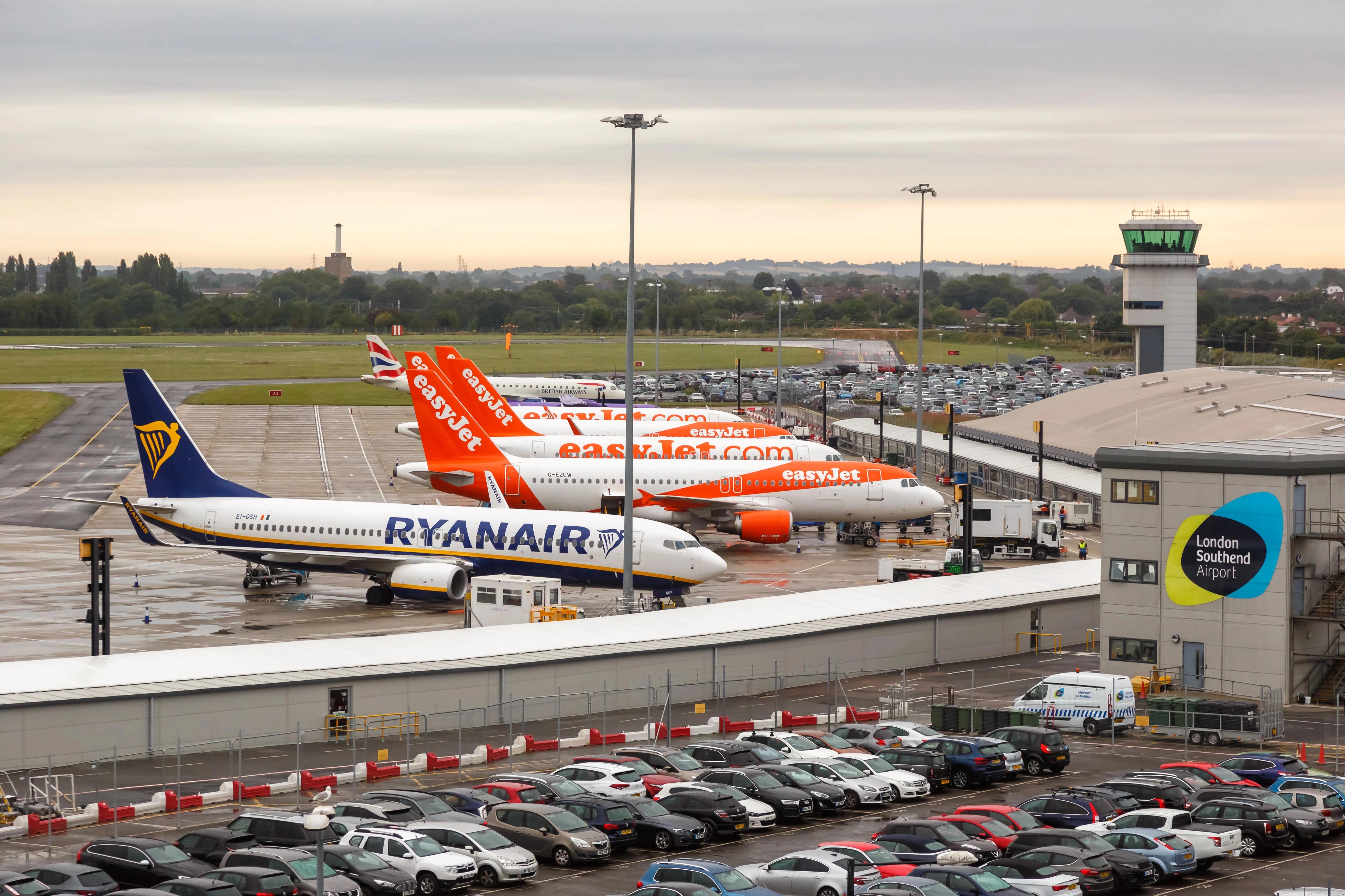Nečekaná tragédie: Letiště uzavřeno, malé letadlo spadlo přímo na ranvej