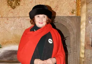 Eva Holubová je vážně nemocná a musí na operaci. Tohle jí čeká, je to zlé Eva Holubová je vážně nemocná a musí na operaci. Tohle jí čeká, je to zlé