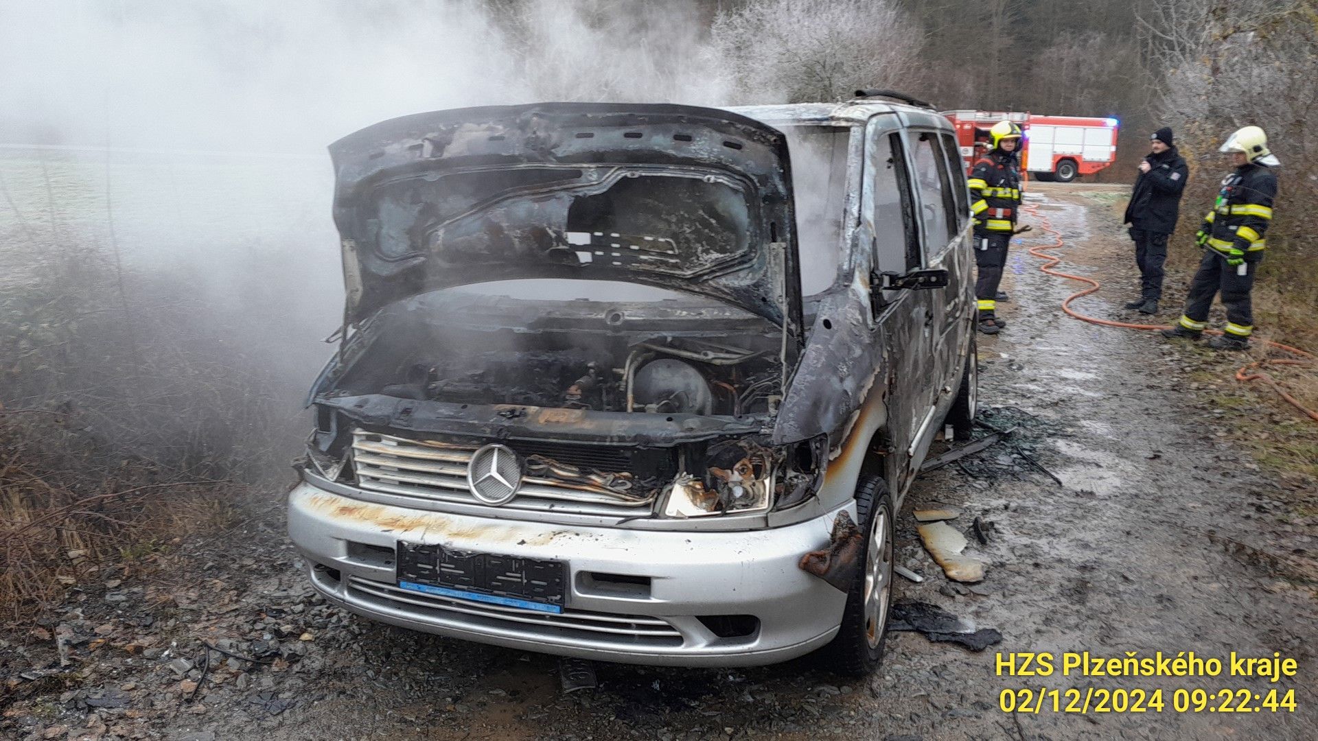 Požár dodávky na Plzeňsku.