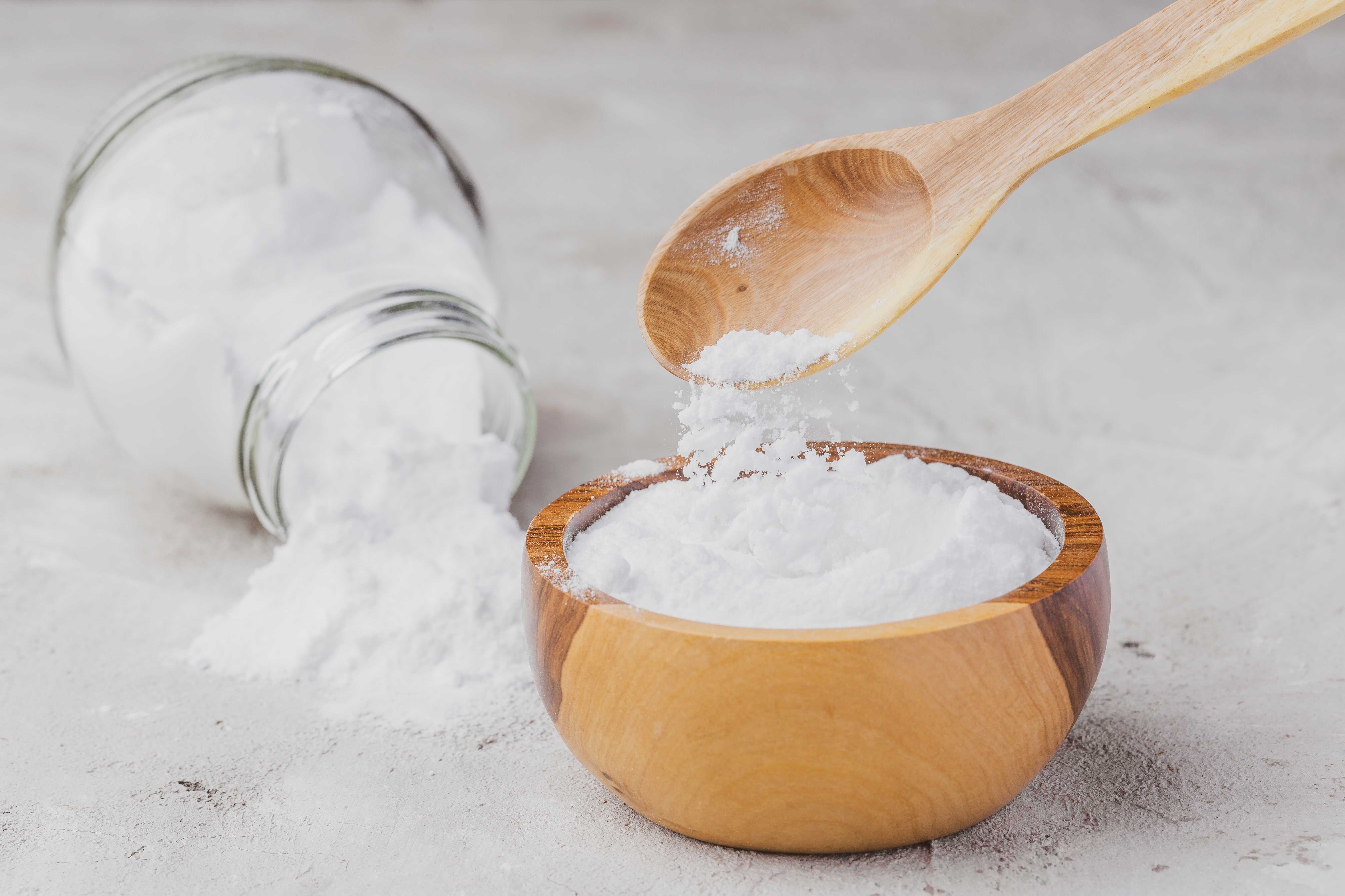 Jedlá soda a citron dělá zázraky.