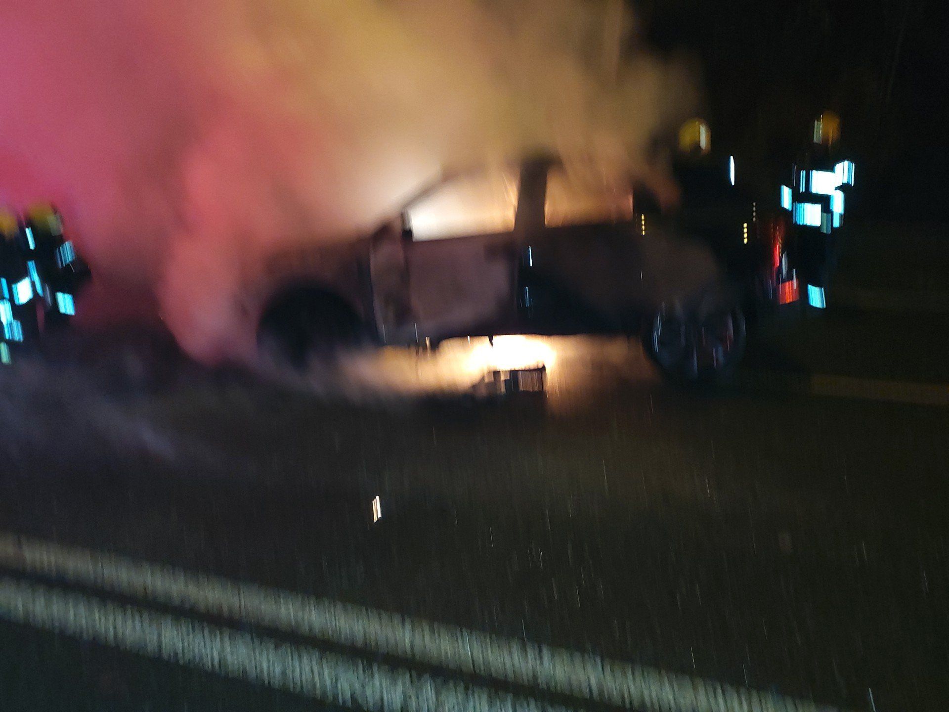 Požár vozidla v Praze.