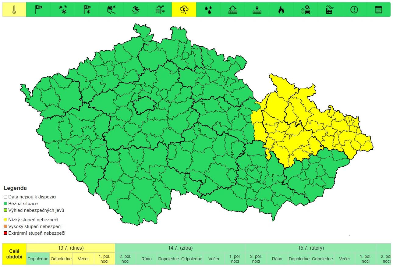 Kroupy velké jako tenisáky? Česko čeká extrémní počasí, meteorologové varují před supercelami