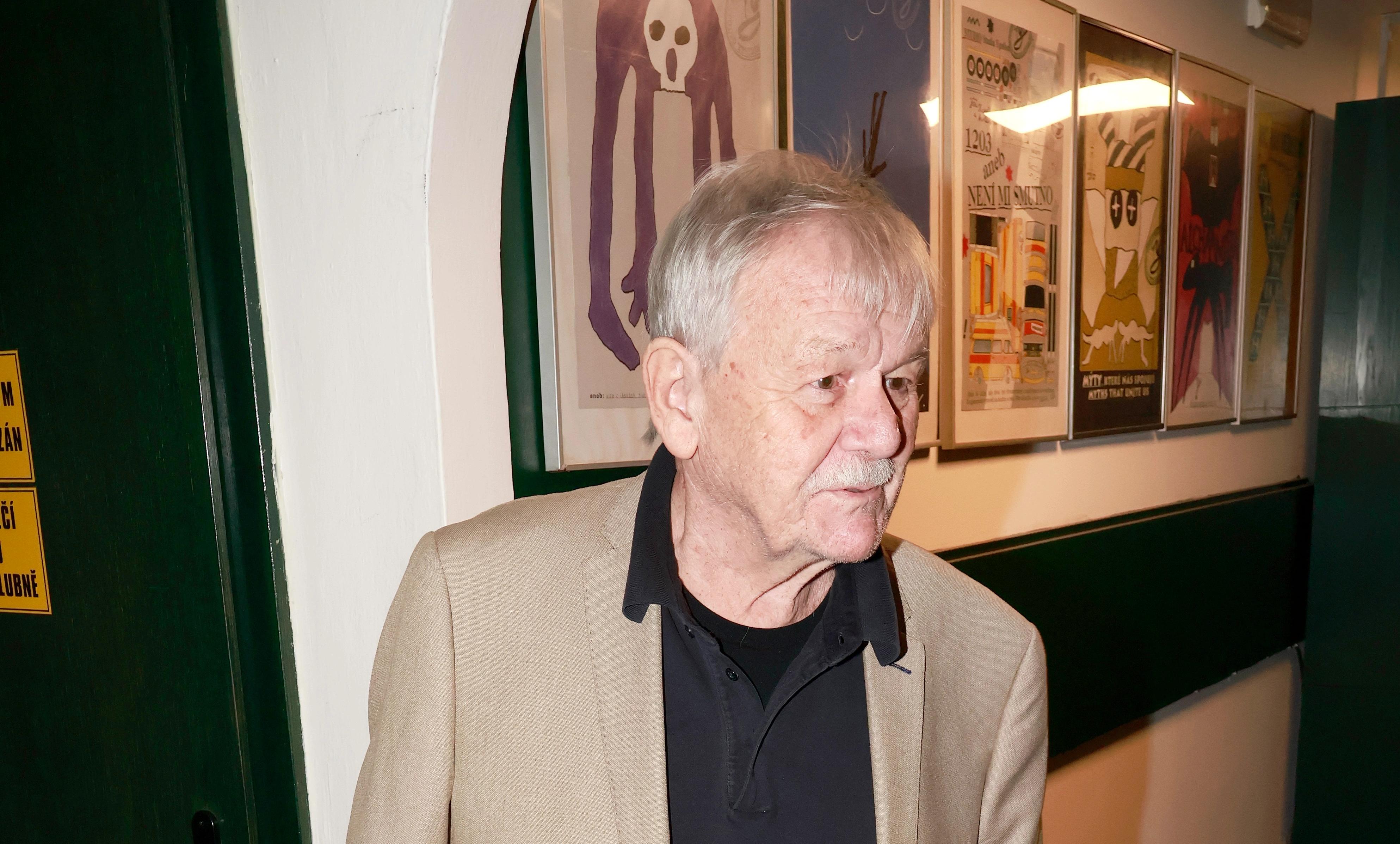 Vrchol, nebo pád? Šíp čelí odmítnutí, které mu změnilo celý život