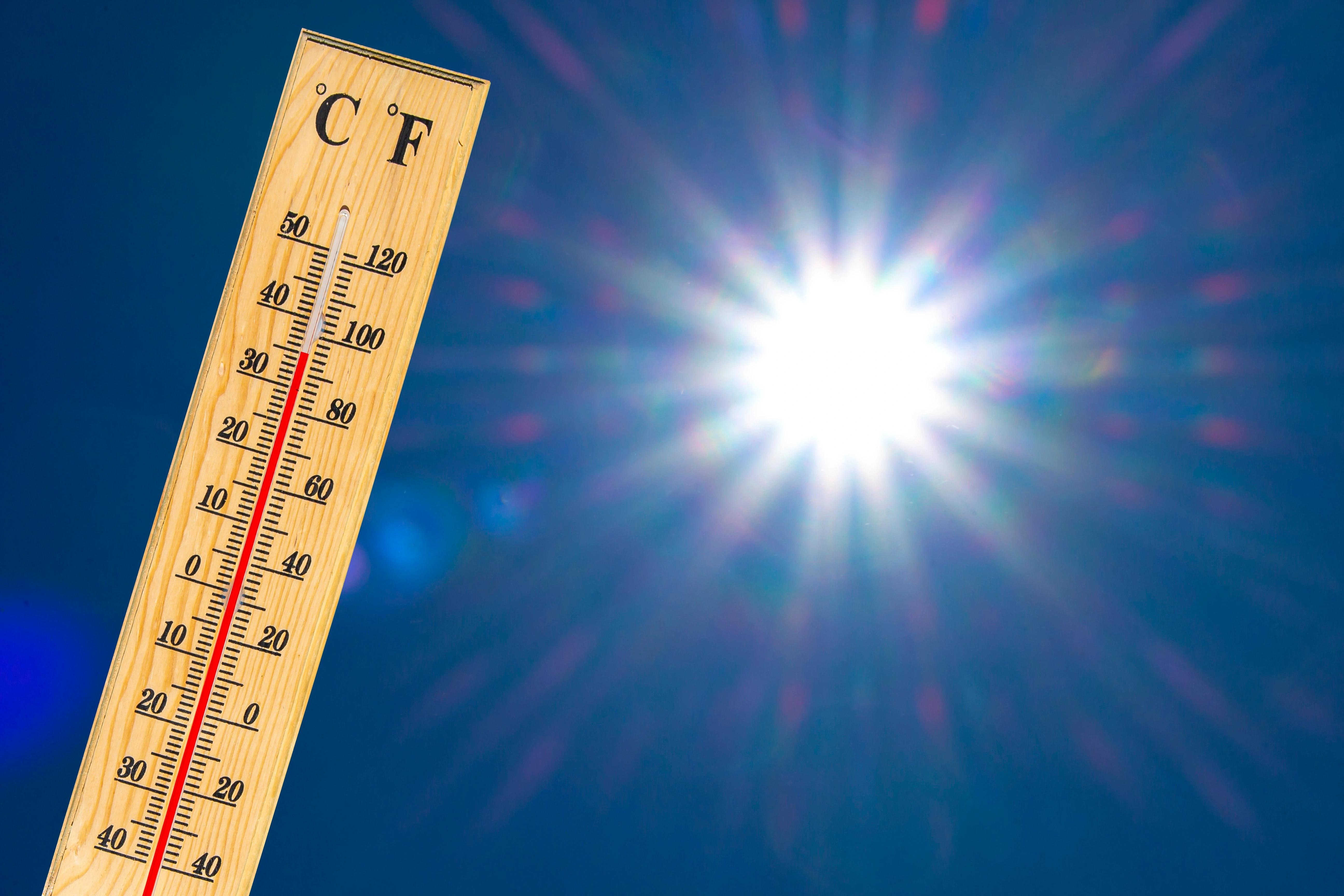 Vzduch se promění v rozpálenou pec: Do Česka míří nejžhavější dny tohoto léta.