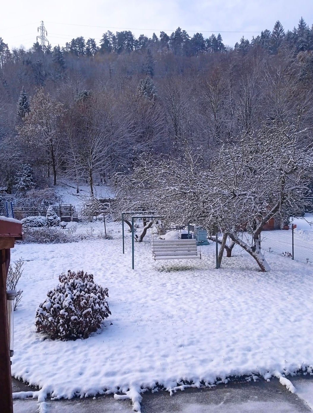 První letošní sníh je tady.