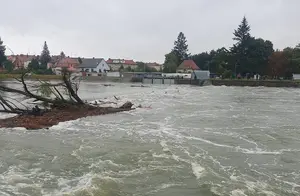 Moravskoslezký kraj vyhlásil stav nebezpečí. Povodně budou extrémní, hlásí město Moravskoslezký kraj vyhlásil stav nebezpečí. Povodně budou extrémní, hlásí město