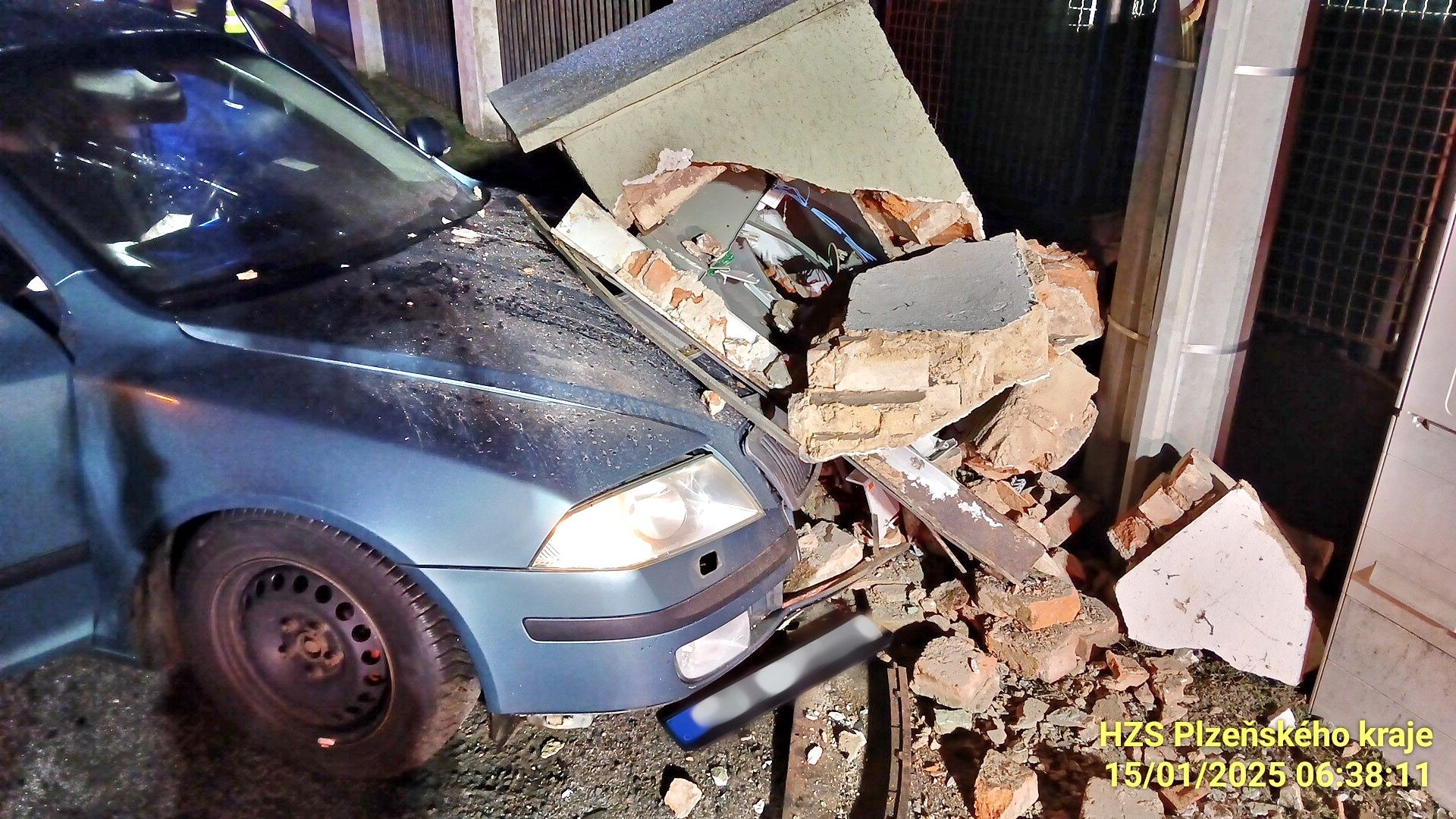 Ranní nehoda na Plzeňsku.