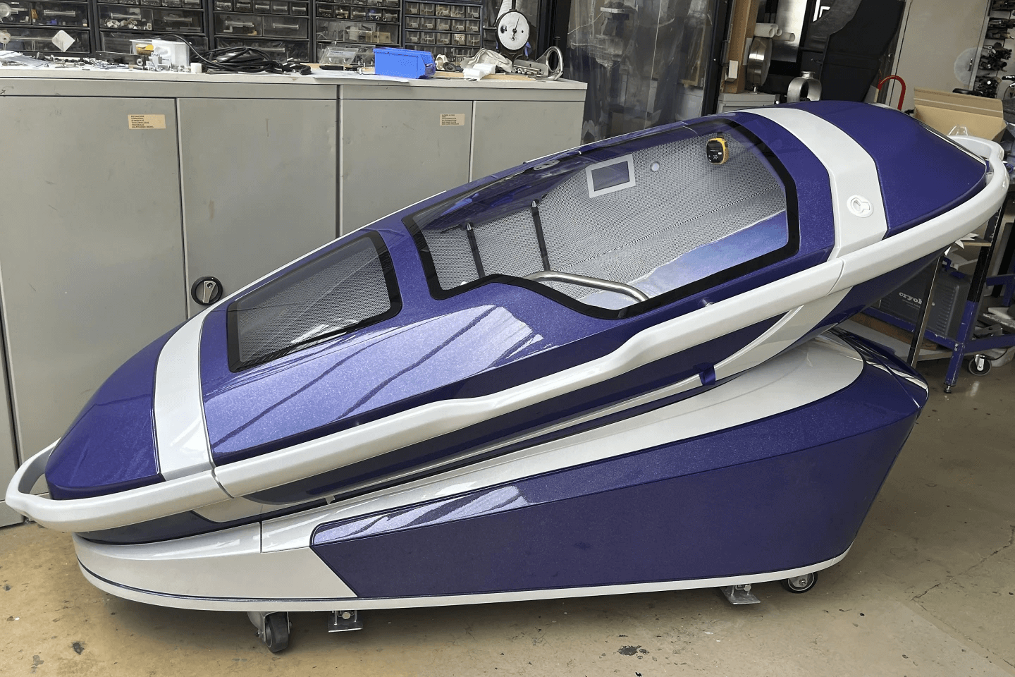 Švýcarská policie vyšetřuje použití kontroverzní sebevražedné kapsle