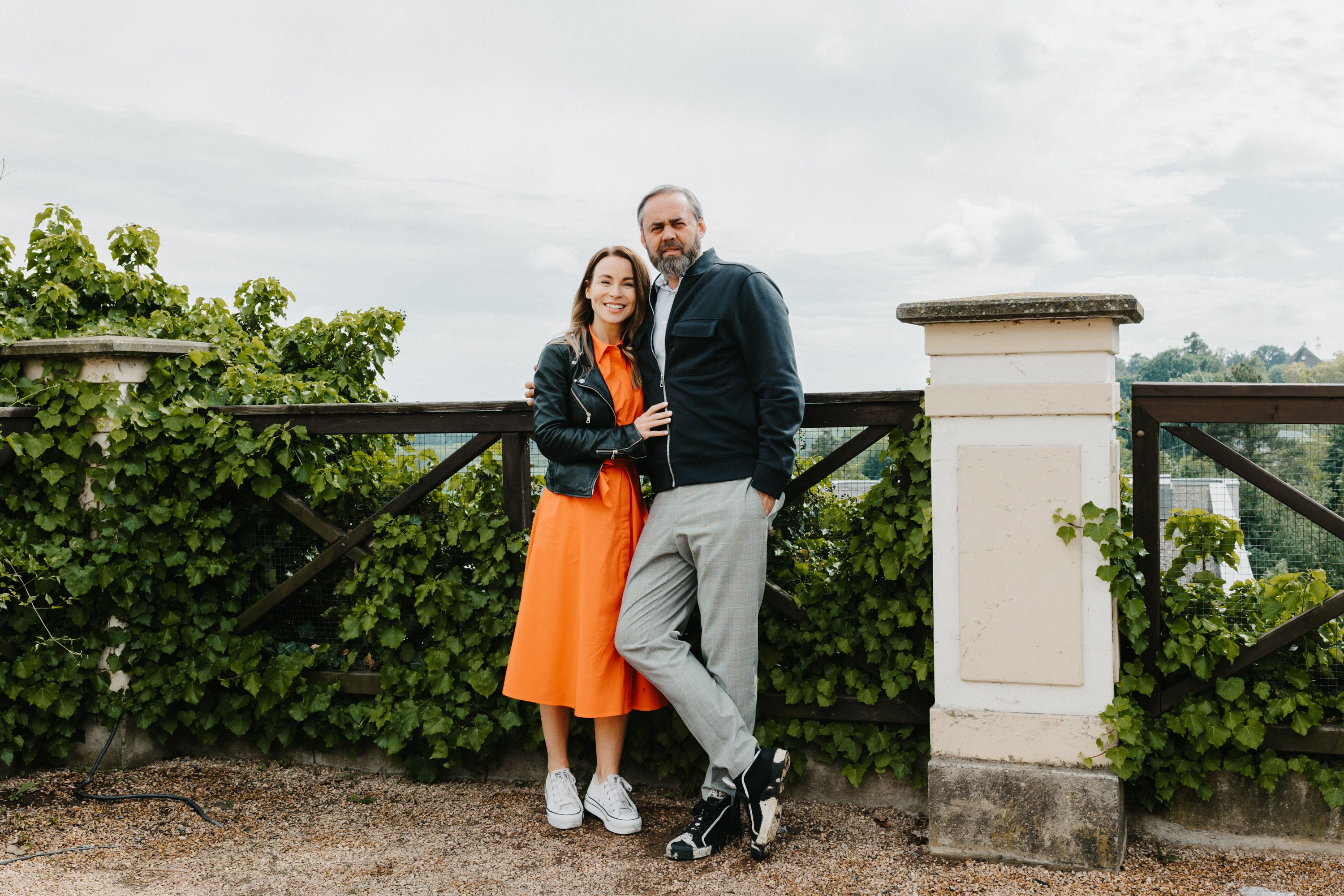 Se svou partnerkou čekají dítě.