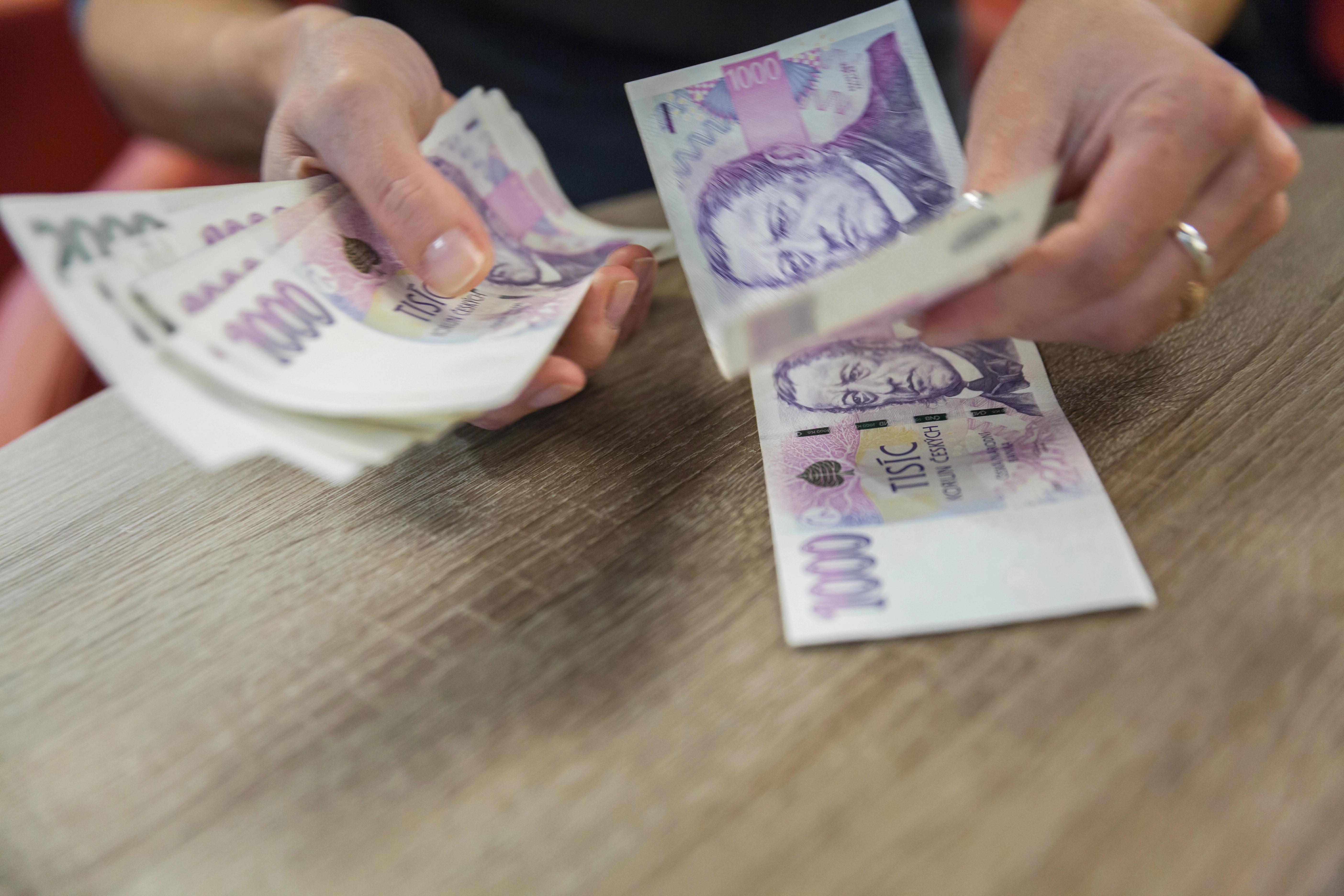 Jak je možné, že východ má vyšší důchody?