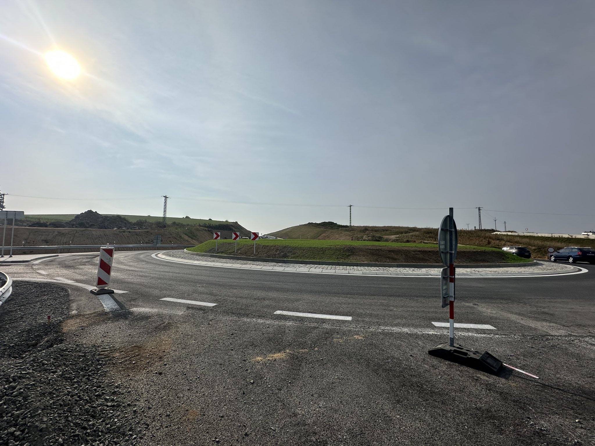 Obchvat v Klatovech je plně funkční.