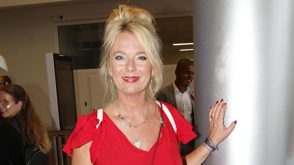 Herečka Lucie Benešová boří rekordy a ukazuje se ve spodním prádle.