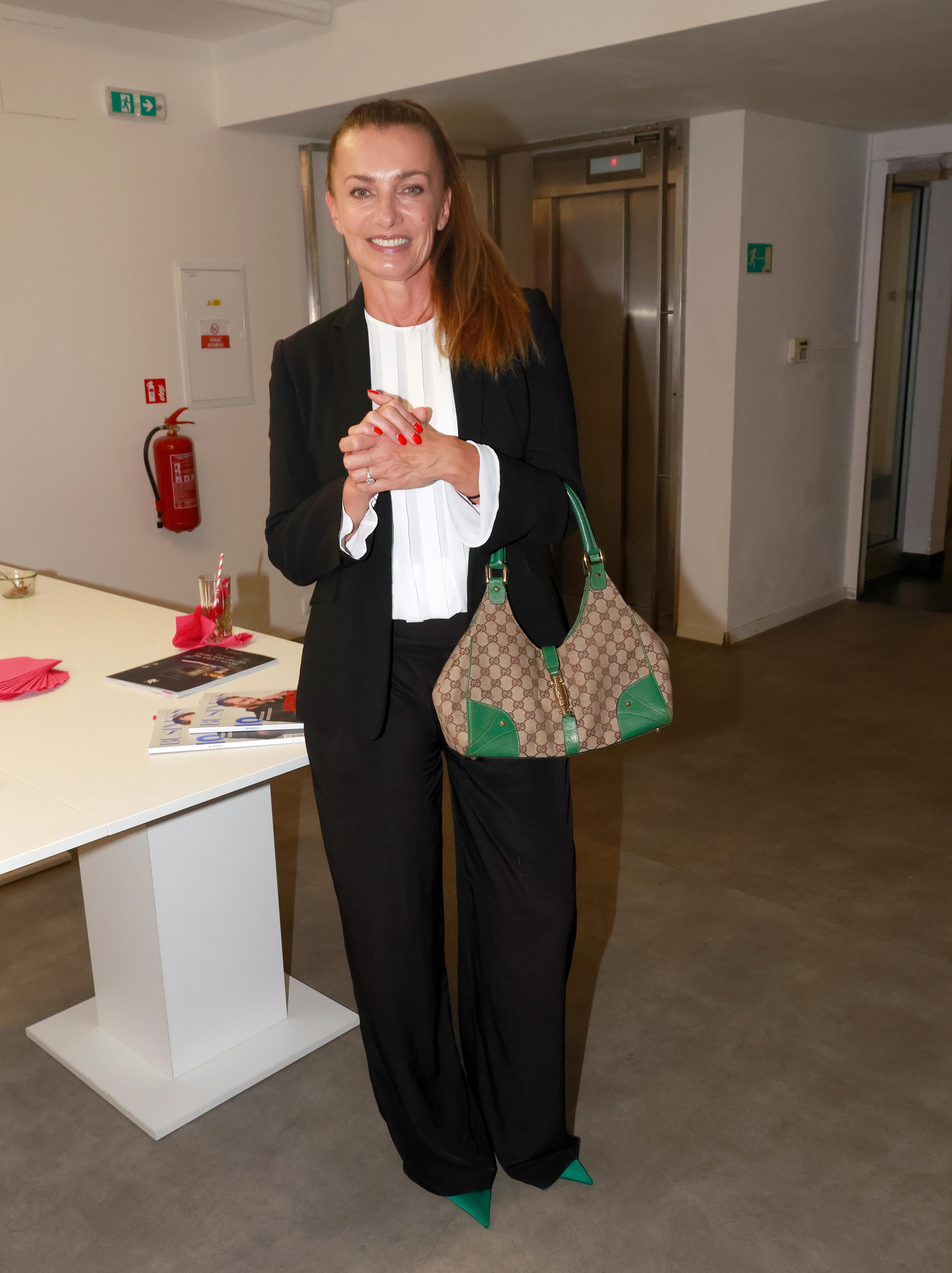 Opustila Česko a rozjela to ve velkém. Z fotek je jasné, že nejde jen o dovolenou