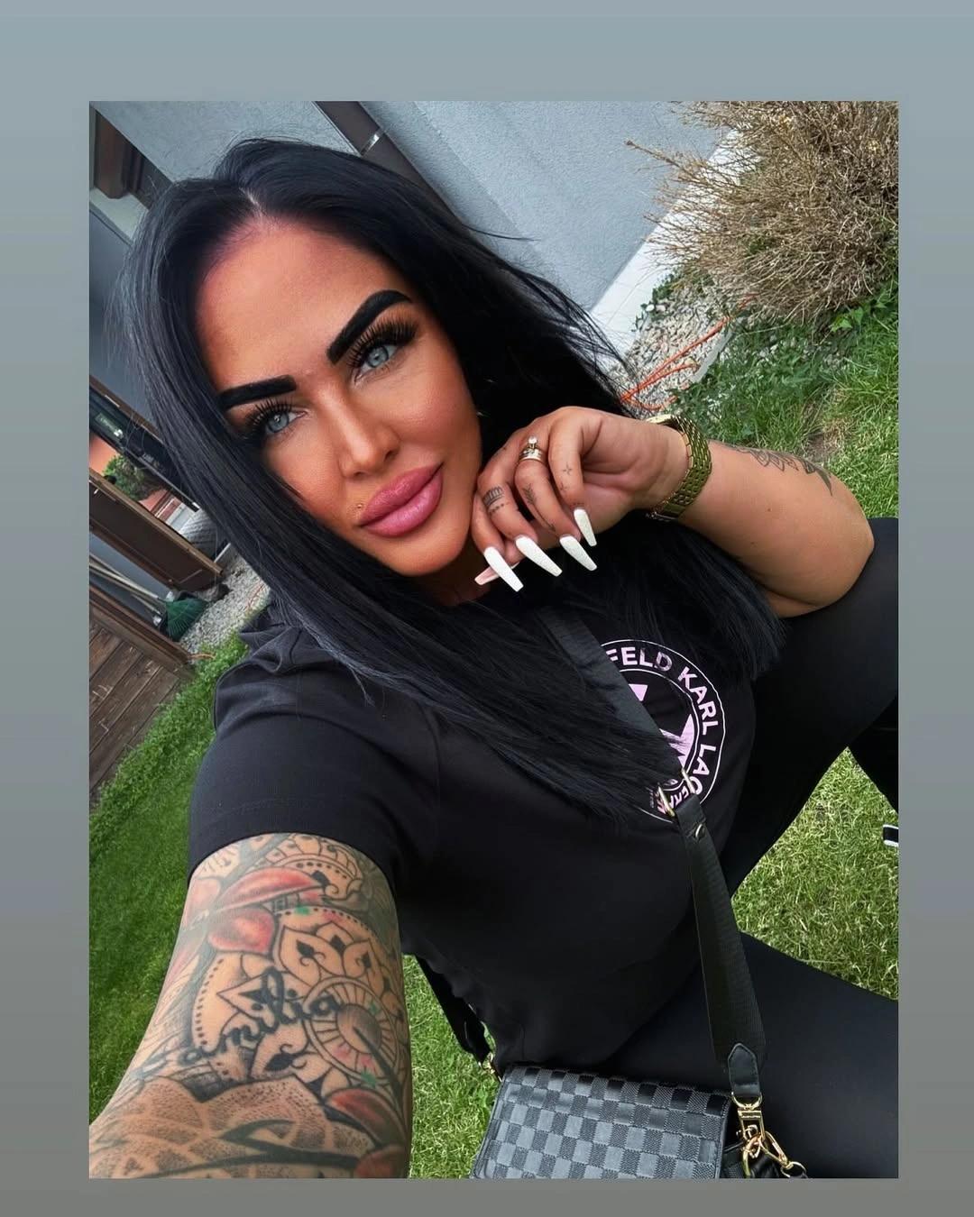 Fanoušci v šoku: Marie Růžičková ukázala, co ještě nikdy. Nový dekolt v bikinách u moře