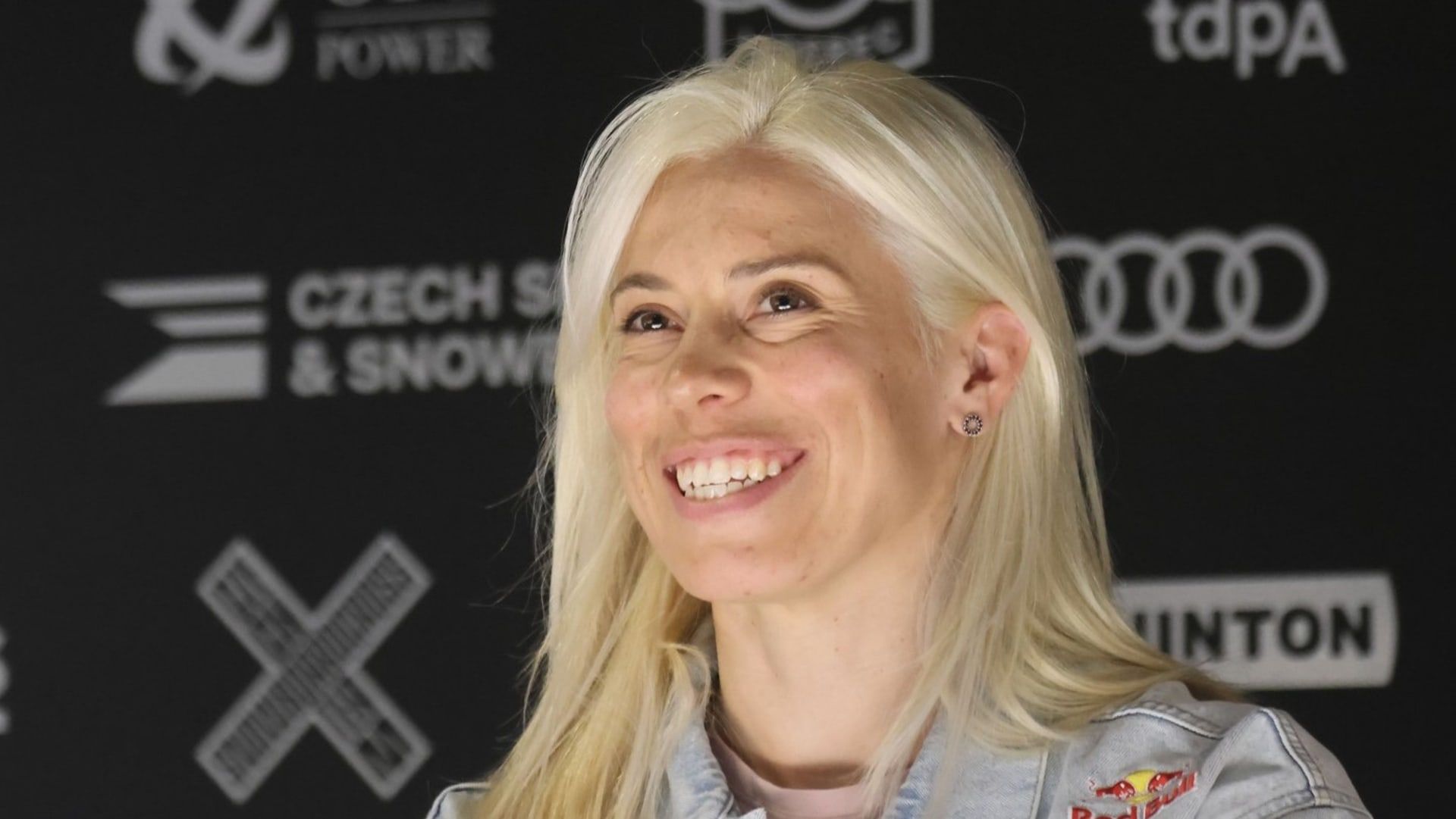 Eva Adamczyková porodila syna. Dostal krásné české jméno