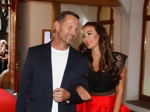 Peklo u Agáty Hanychové: Soukup s Dopitou se poprali před domem, oba jsou v nemocnici Peklo u Agáty Hanychové: Soukup s Dopitou se poprali před domem, oba jsou v nemocnici