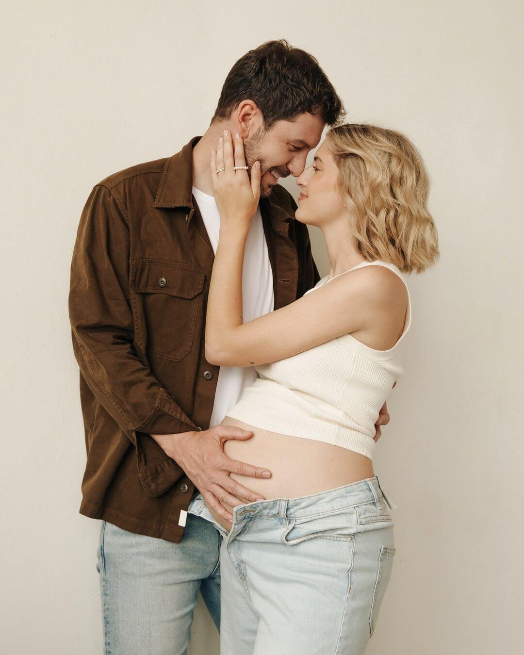 Míša Říbalová konečně porodila. Tohle je jejich první dítě, nebudete věřit