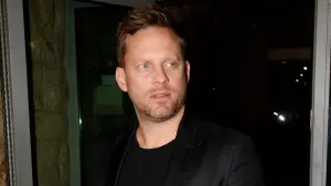 Bouček spal, Prachař skončil v poutech. Let do Abú Dhabí se proměnil ve scénu, na kterou posádka nezapomene