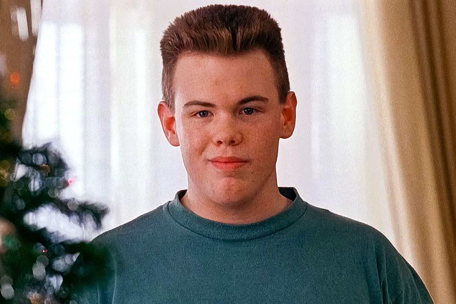 Herec ze Sám doma čelí obvinění z násilí.