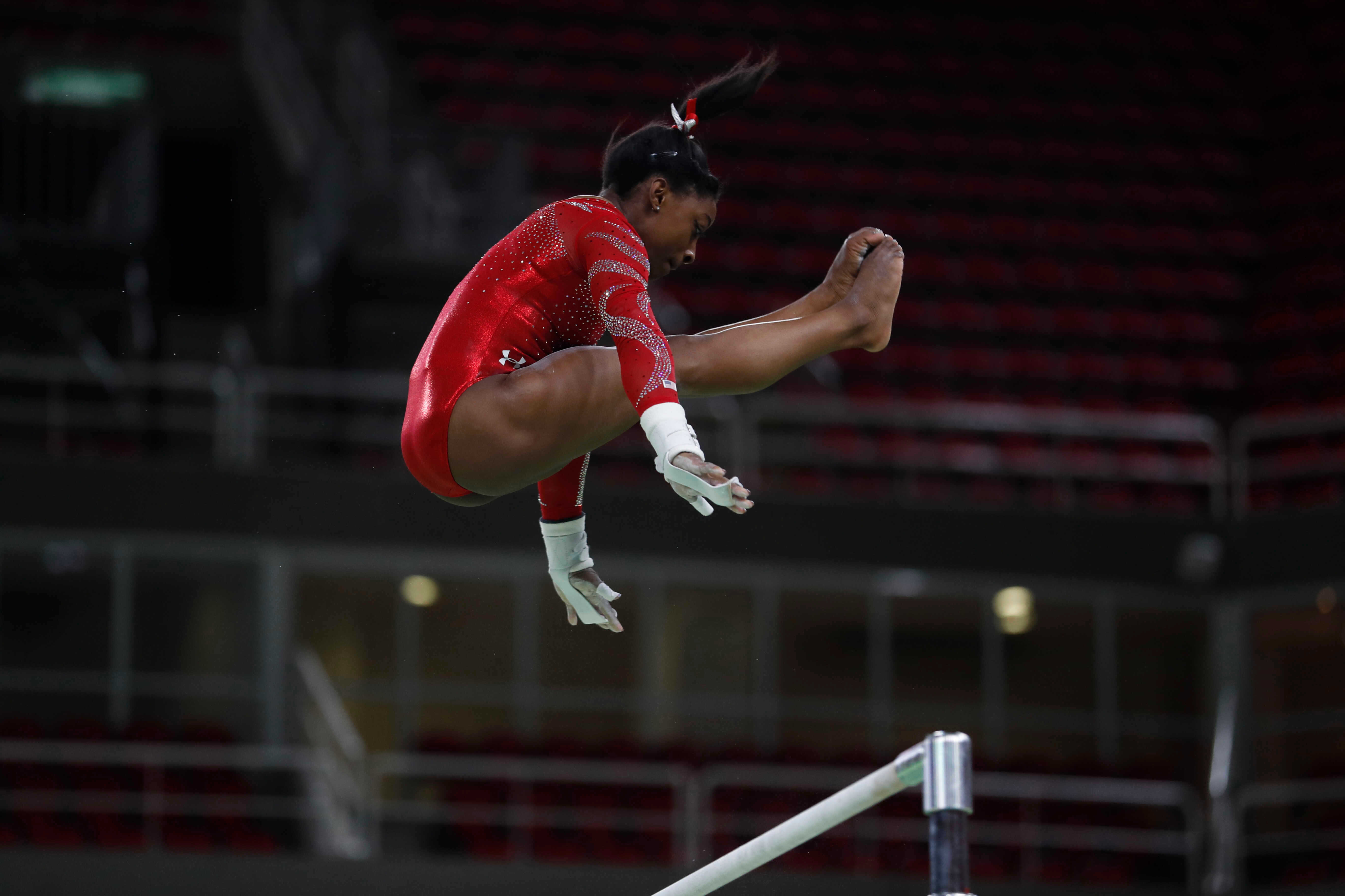 Simone Biles je obětí podvodu. Tohle jí udělali ve Francii, je to otřesné