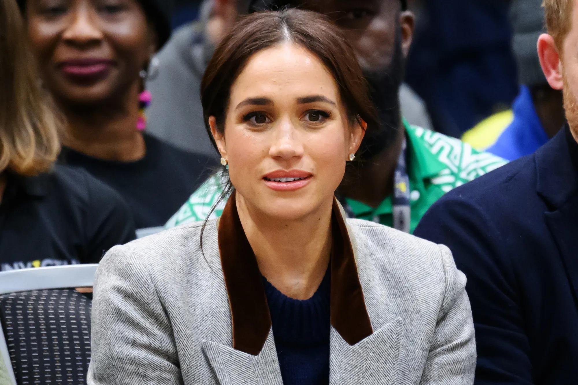 Když omluva nestačí: Meghan Markle přidává kompenzaci, která potěší každého zákazníka.
